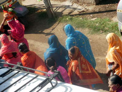 Sakori parade 2 women in bright saris