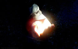 outstretched palm w/Light