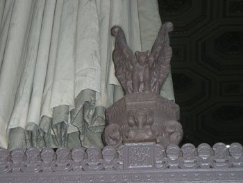 Wells Fargo Bank, window griffin